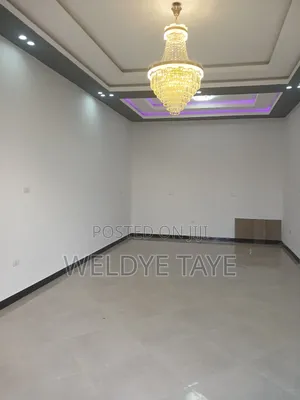 Furnished 5bdrm Villa in Bole for sale