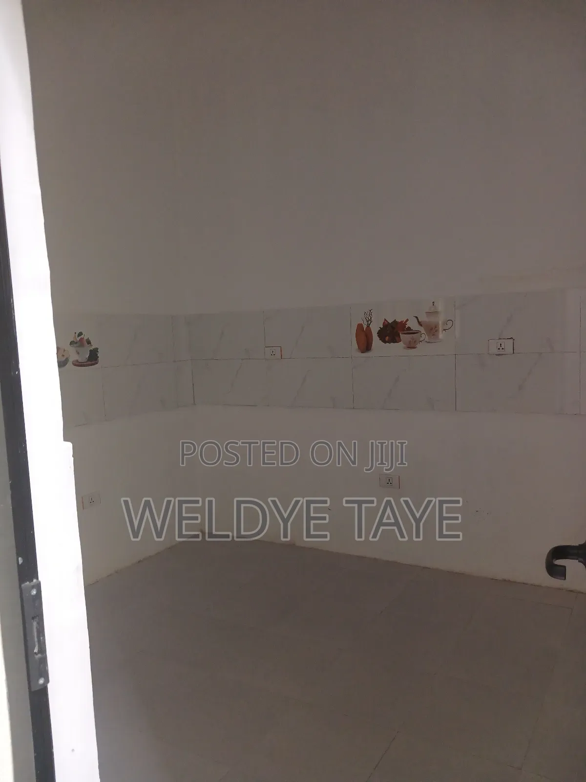 Furnished 5bdrm Villa in Bole for sale