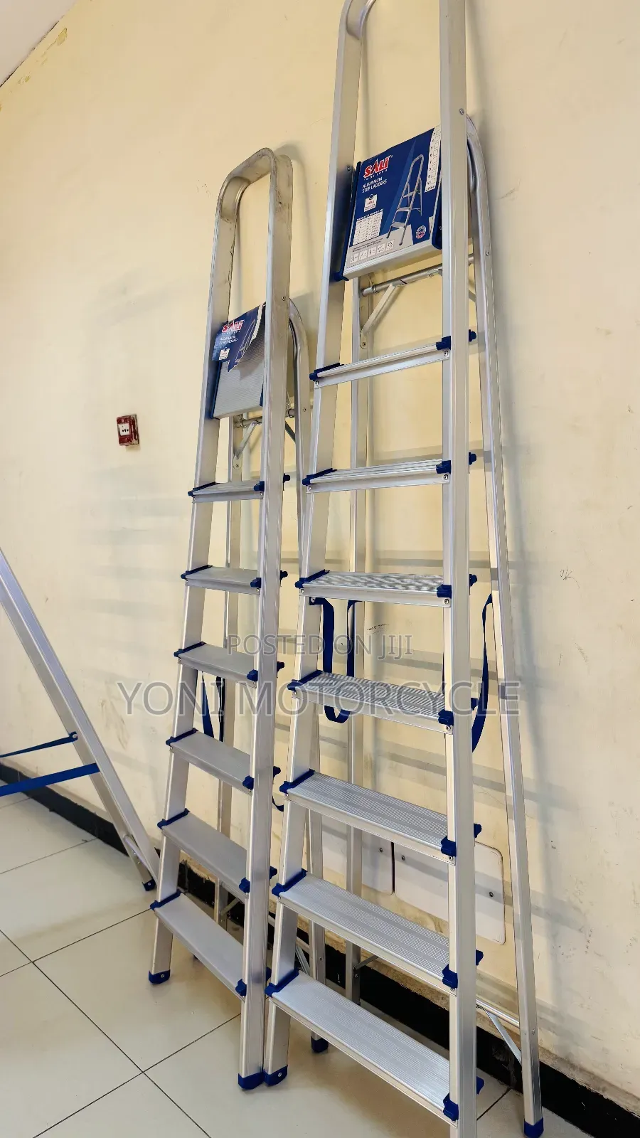 መሰላሎች አልሙኒየም ተጣጣፊ መሰላል/ Aluminum Ladder0folding01bike