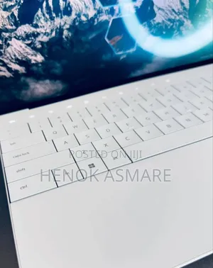 New Laptop Dell XPS 13 16GB Intel Core I7 SSD 512GB