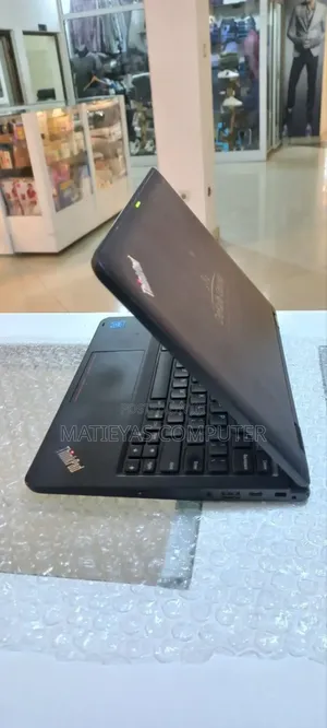 Laptop Lenovo Yoga 11e 8GB SSD 128GB