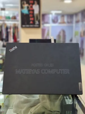 New Laptop Lenovo ThinkPad T14 32GB Intel Core I7 SSD 512GB