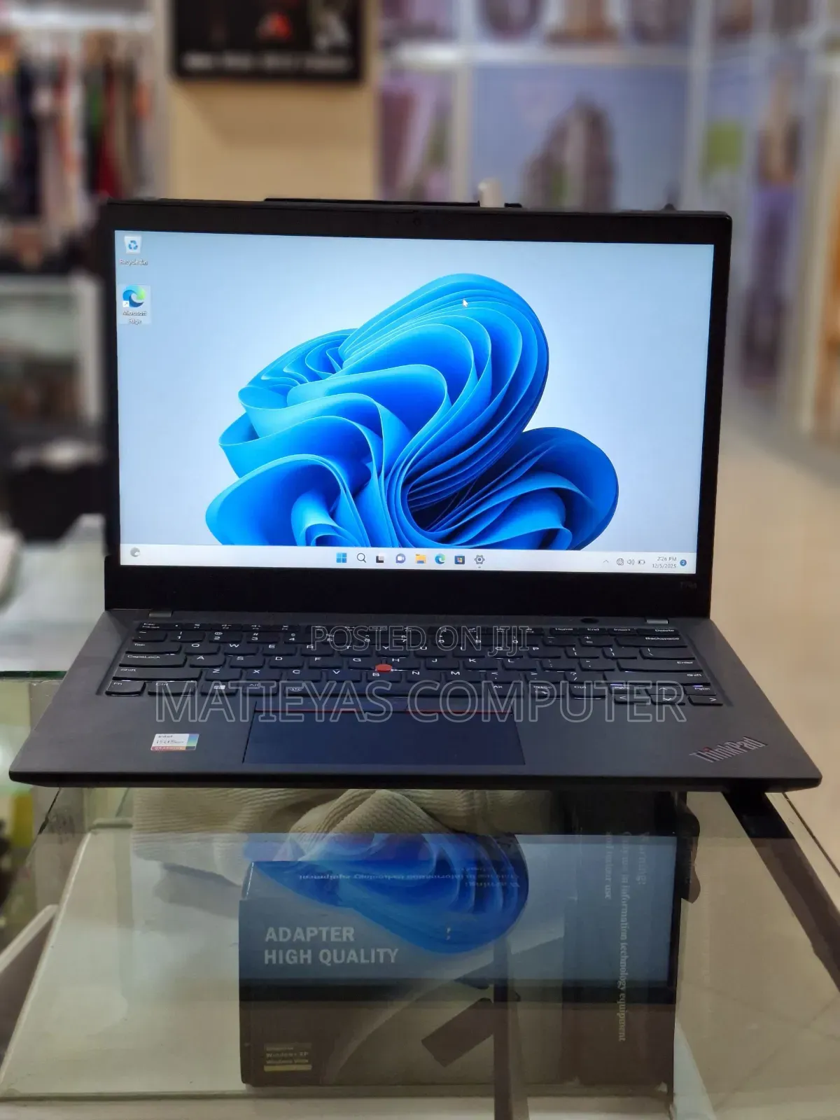 New Laptop Lenovo ThinkPad T14 32GB Intel Core I7 SSD 512GB