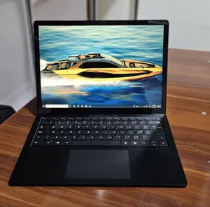 New Laptop Microsoft Surface 16GB Intel Core I7 SSD 256GB