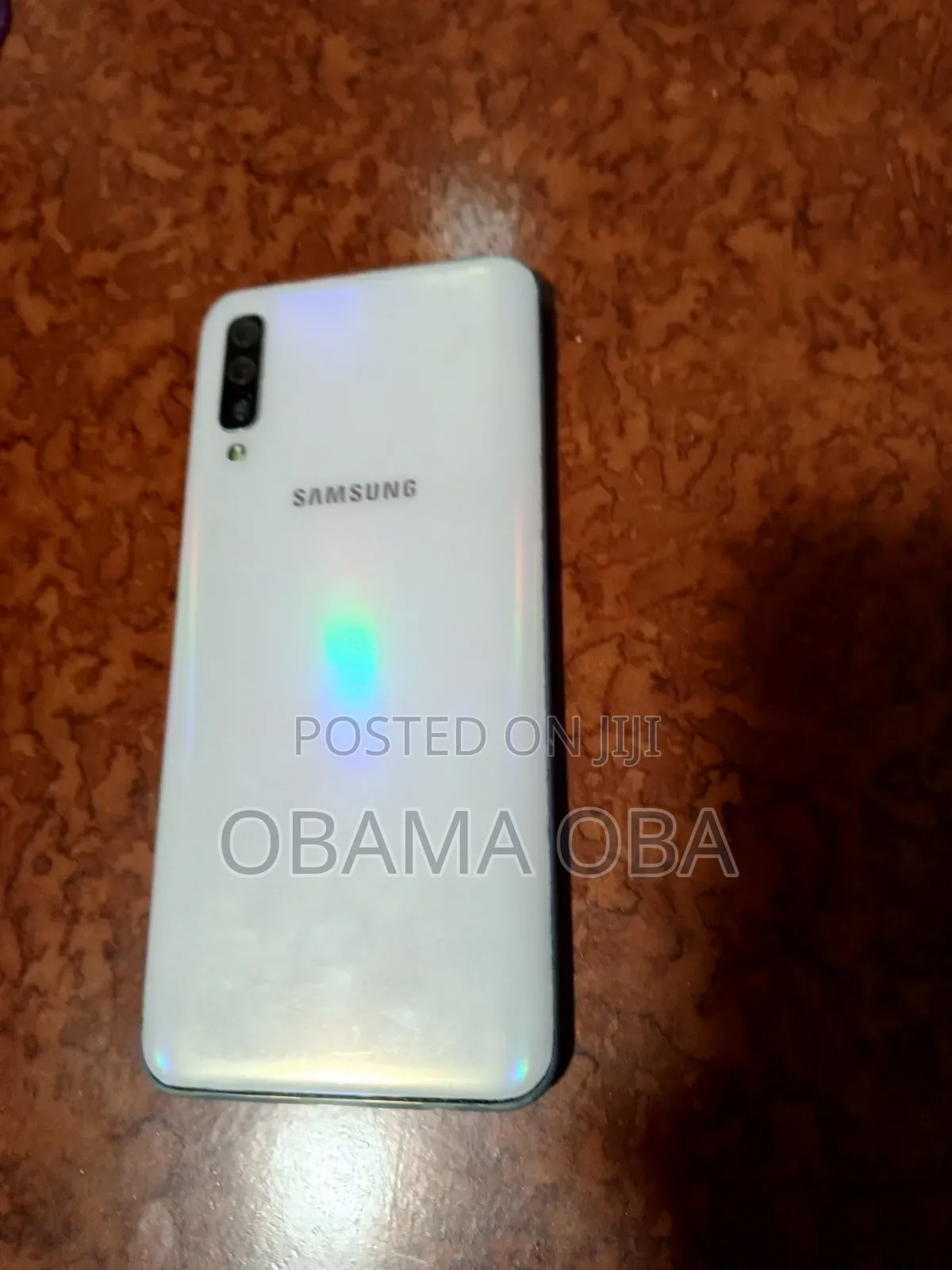 Samsung Galaxy A50 64 GB White