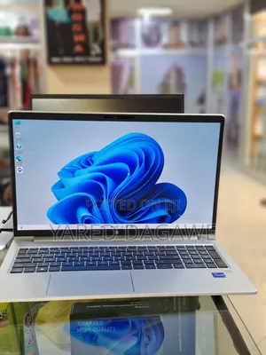 New Laptop HP 16GB Intel Core I7 SSD 512GB