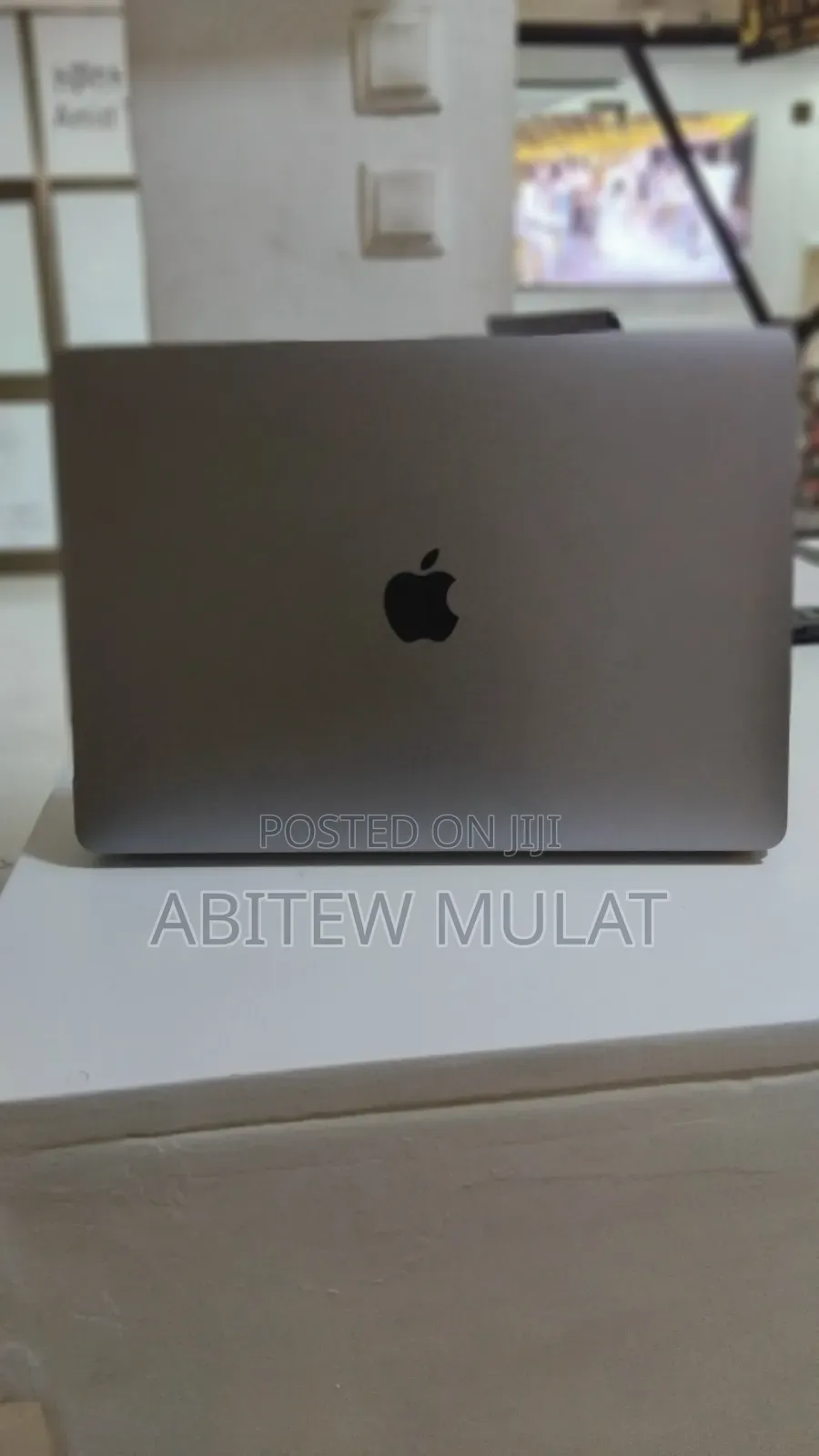 New Laptop Apple MacBook Air 2020 M1 8GB Apple M1 SSD 256GB