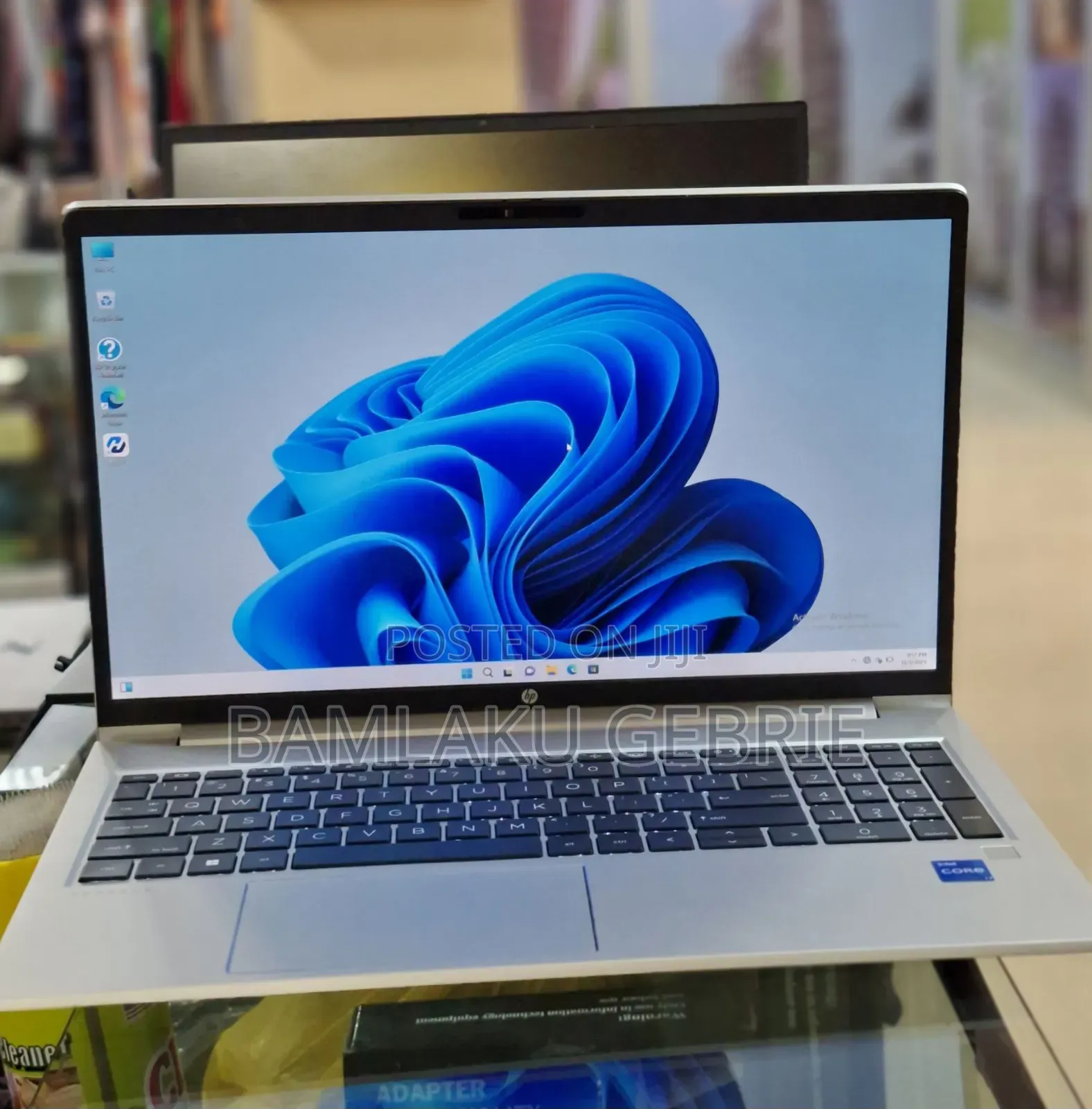 New Laptop HP ZBook Firefly 14 G7 16GB Intel Core I7 SSD 512GB