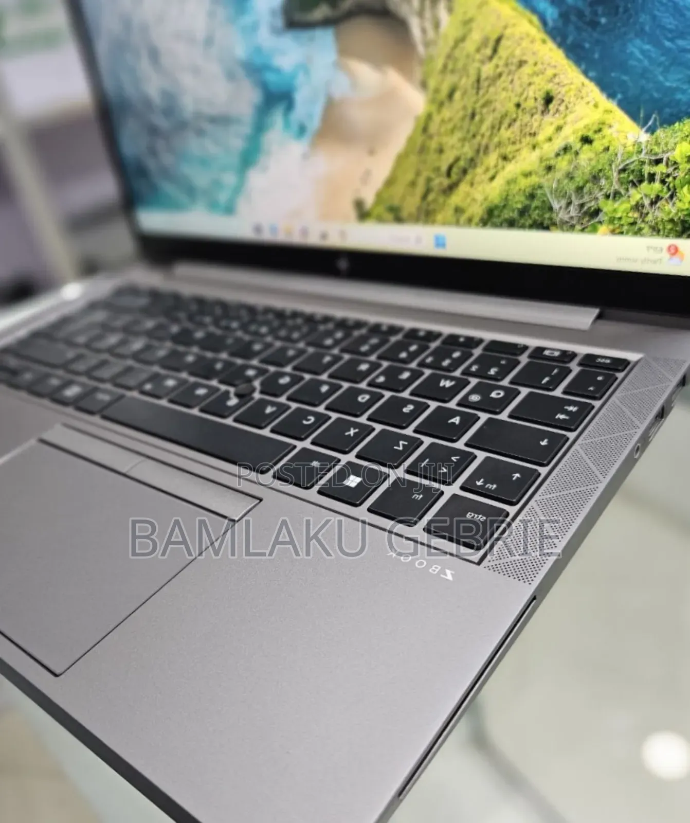 New Laptop HP ZBook Firefly 14 G7 16GB Intel Core I7 SSD 512GB