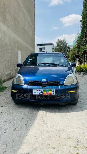 Toyota Vitz 1.3 AWD 3dr 2001 Blue