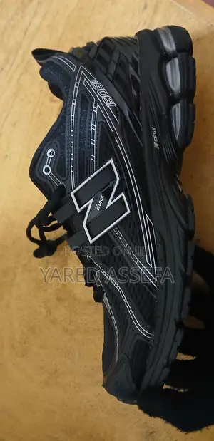 New Balance 1906r Shoe