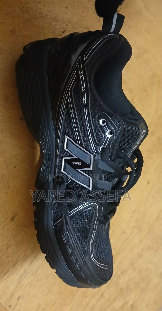 New Balance 1906r Shoe