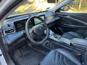 Hozon Neta U 2023 White