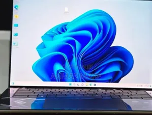 New Laptop Dell XPS 15 32GB Intel Core I9 SSD 512GB