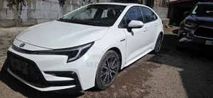 New Toyota Corolla 2024 White