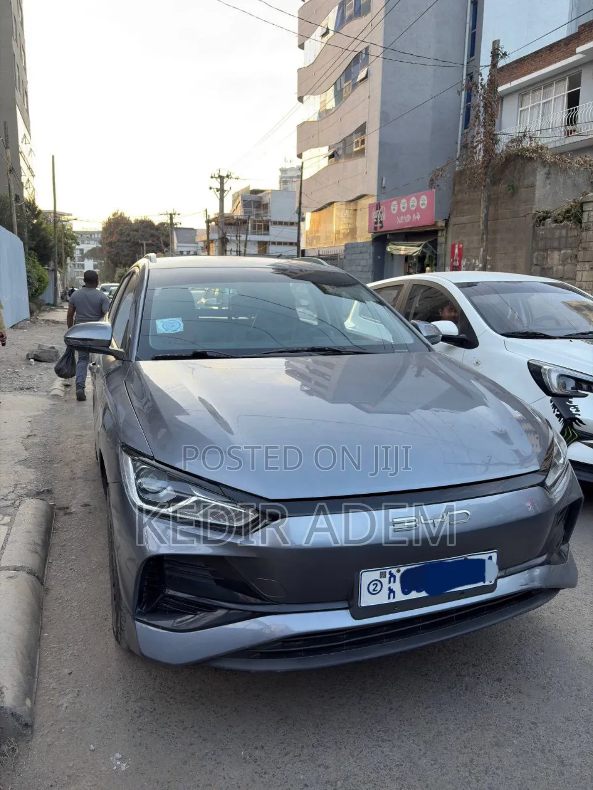 BYD E2 43 kWh 94 hp FWD 2024 Gray