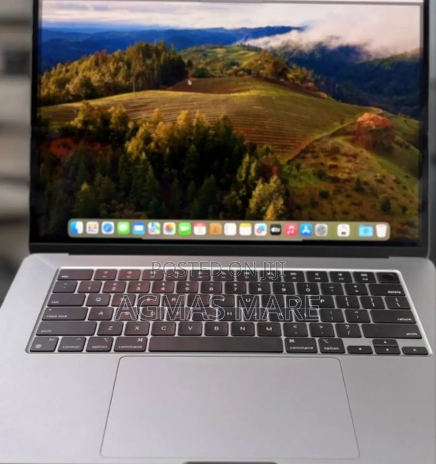 New Laptop Apple MacBook Air 2024 M3 13-Inch 8GB Apple M1 SSD 256GB