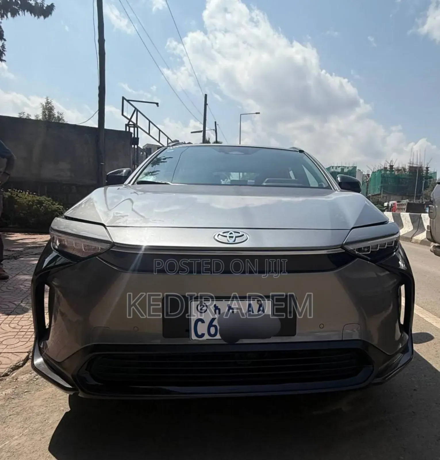 Toyota bZ4X 2024 Gray