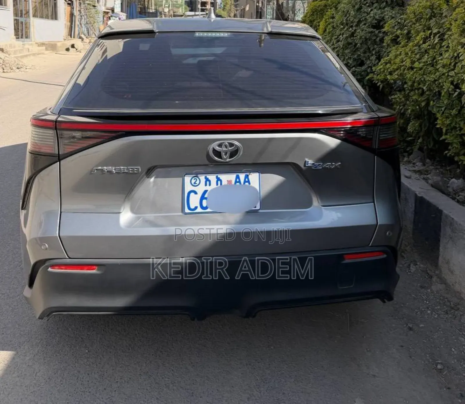 Toyota bZ4X 2024 Gray