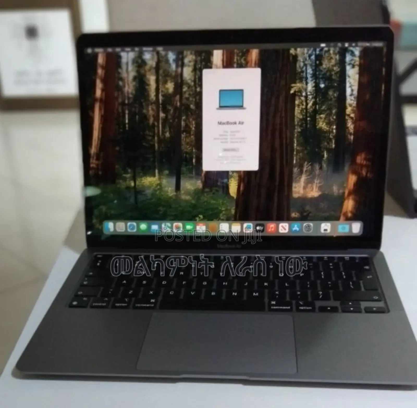 New Laptop Apple MacBook Air 2020 M1 8GB Apple M1 SSD 256GB