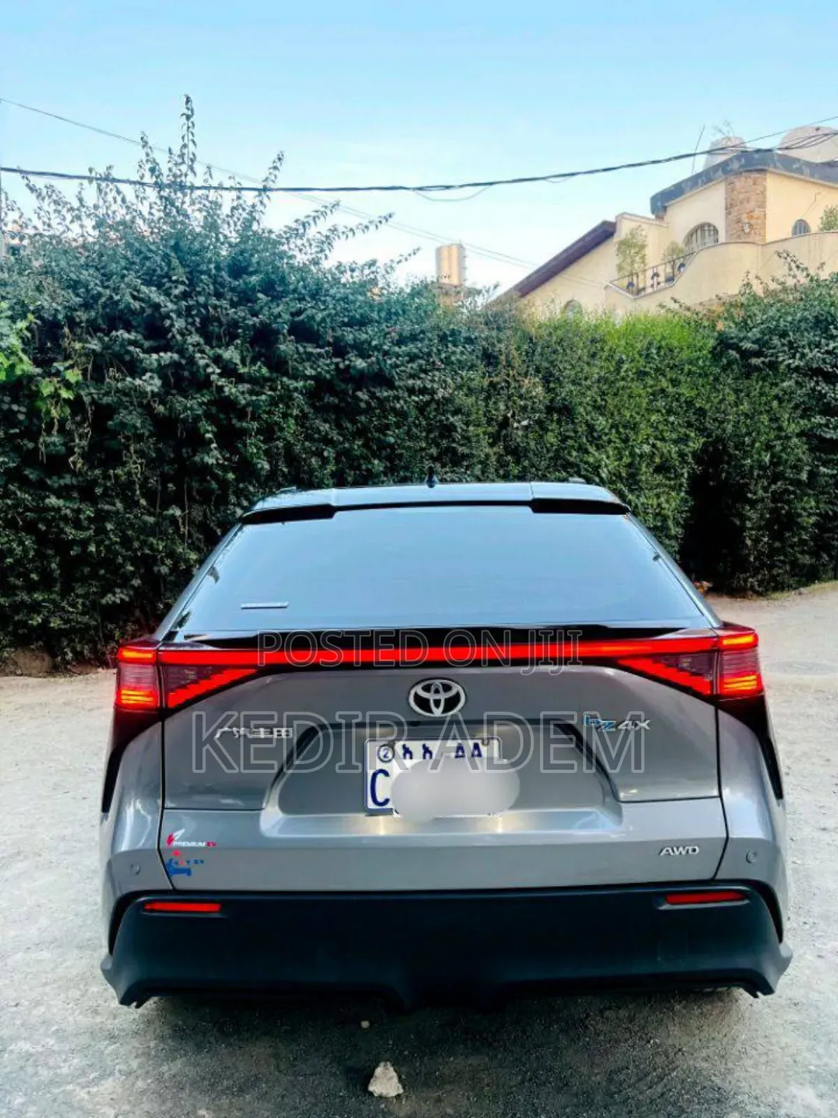 Toyota bZ4X 2023 Gray