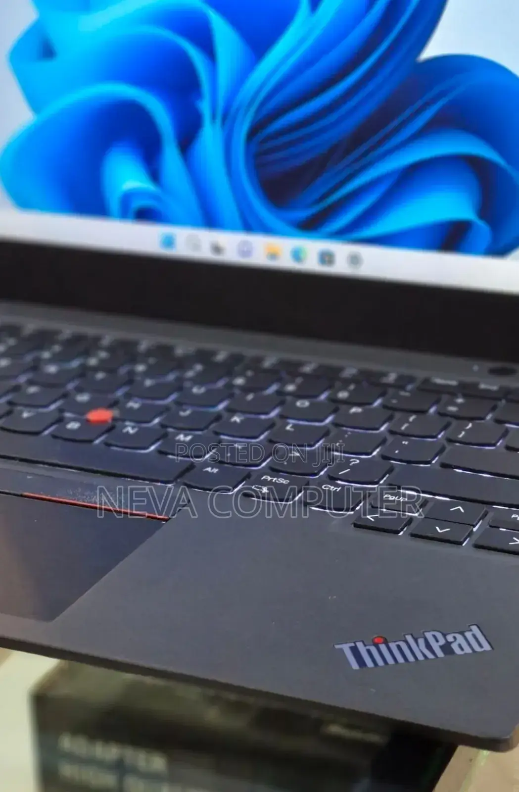 New Laptop Lenovo ThinkPad T14 32GB Intel Core I7 SSD 512GB