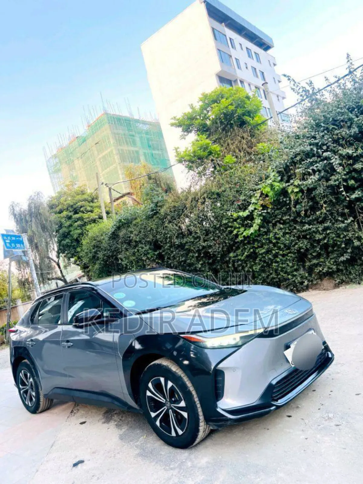 Toyota bZ4X 2023 Gray