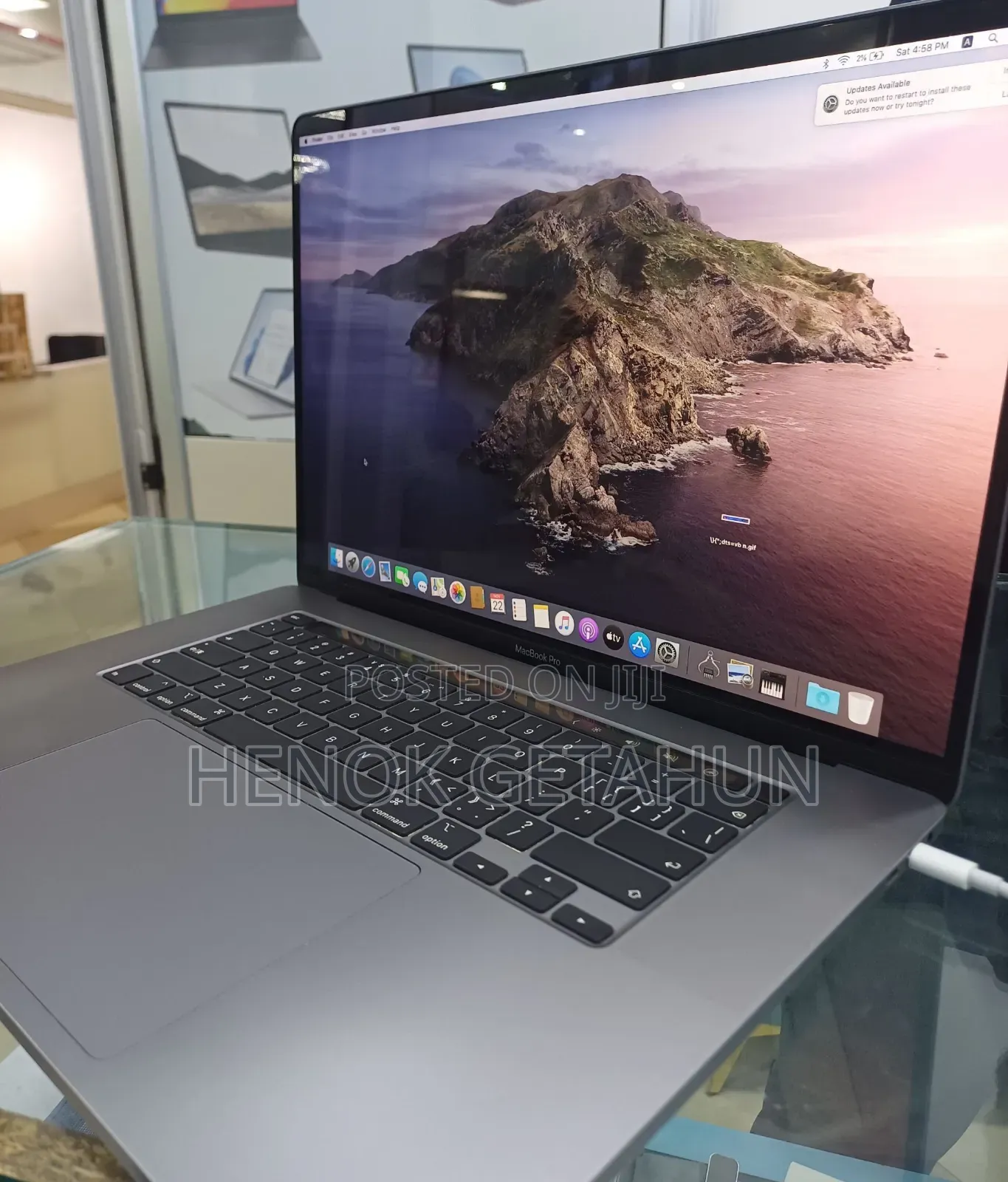 New Laptop Apple MacBook Pro 2019 32GB Intel Core I9 SSD 1T