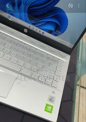 New Laptop HP Pavilion 14 16GB Intel Core I7 SSD 512GB