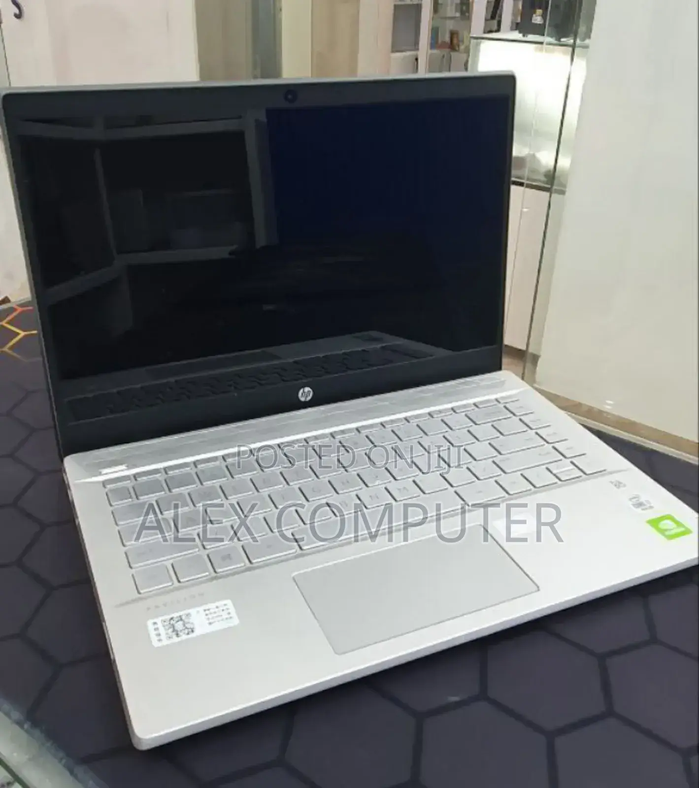 New Laptop HP Pavilion 14 16GB Intel Core I7 SSD 512GB