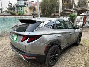 Hyundai Tucson 2021 Silver