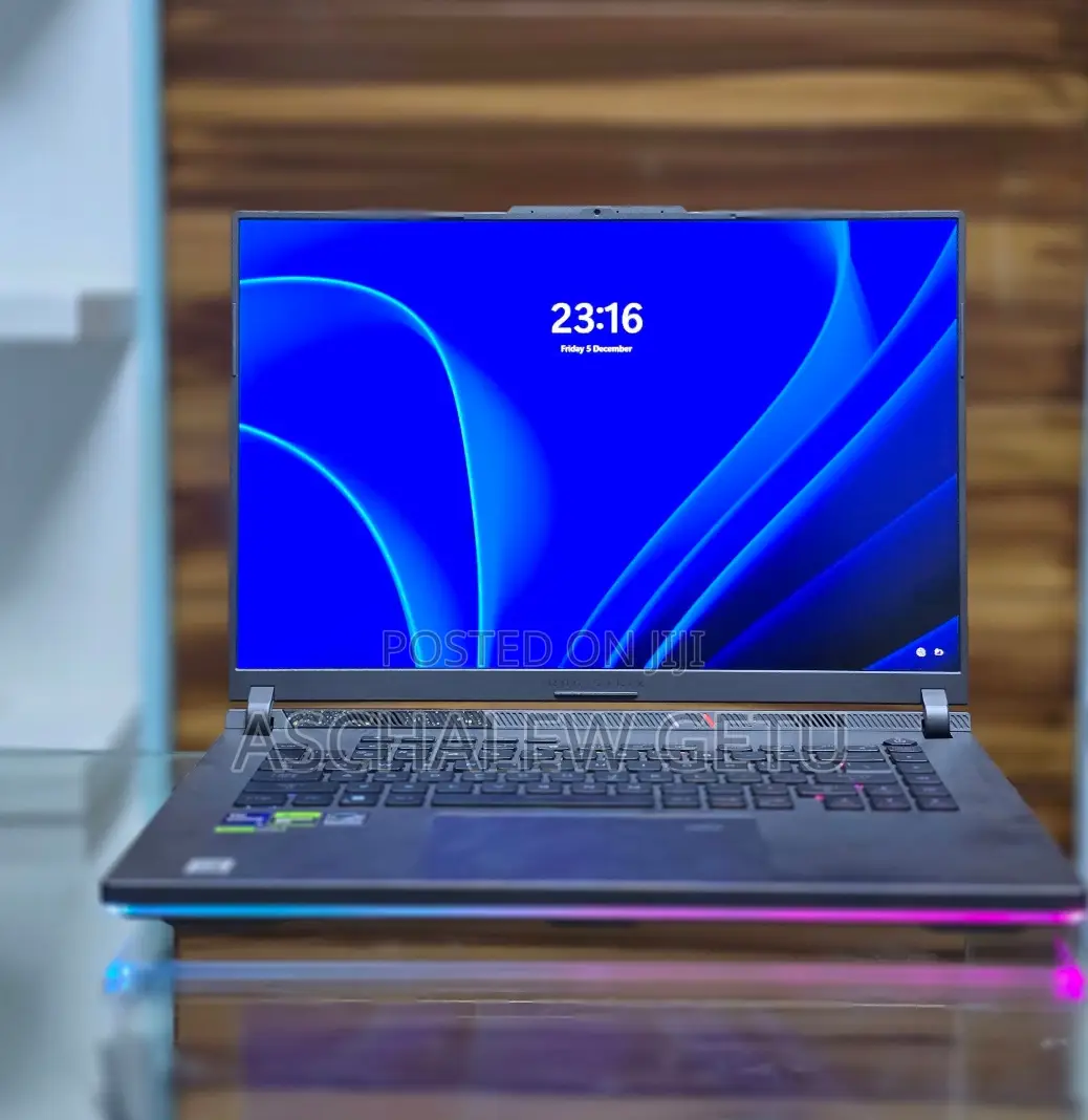 New Laptop Asus ROG Strix G15 16GB Intel Core I9 SSD 1T