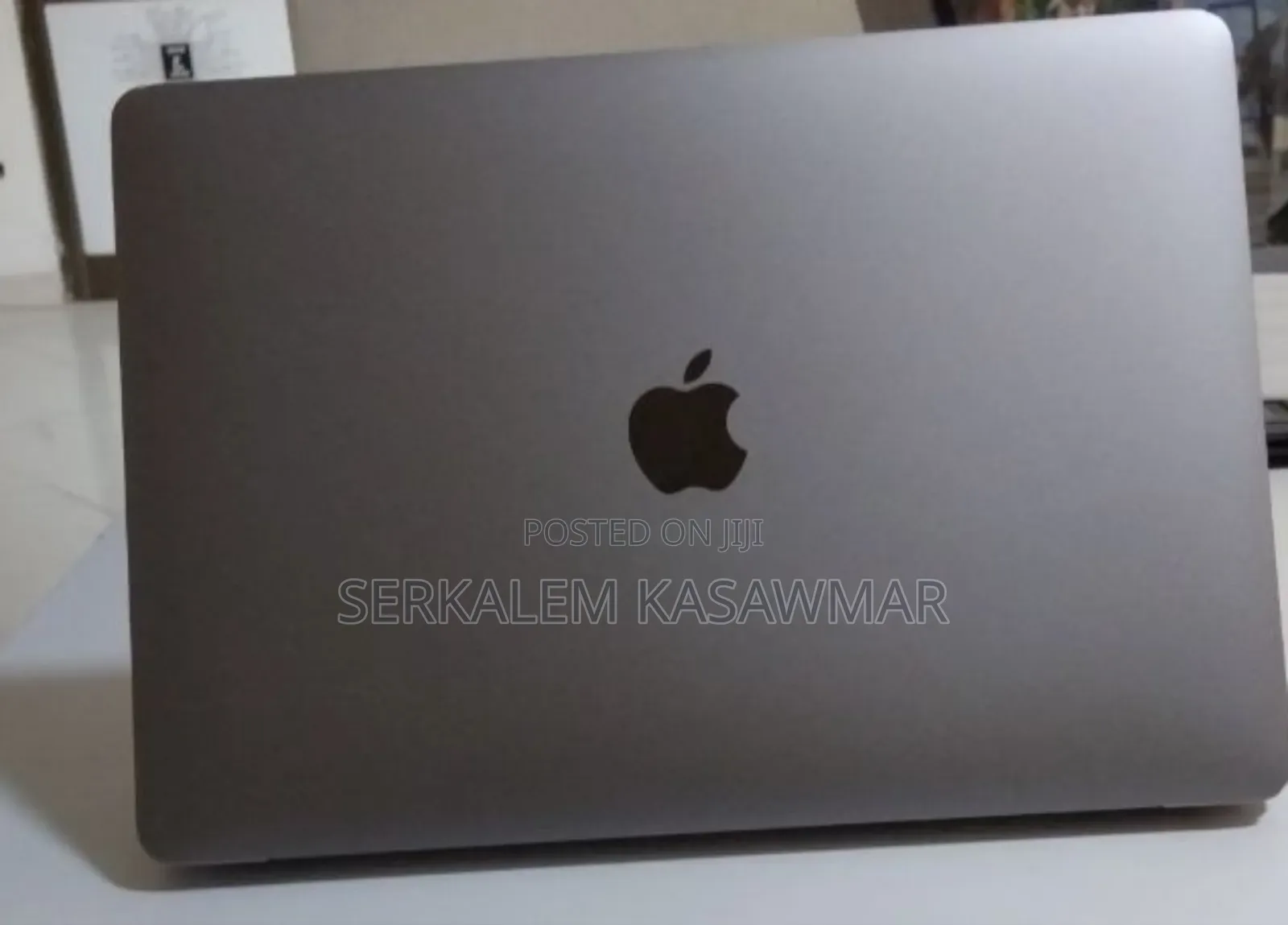 New Laptop Apple MacBook Air 2020 M1 8GB Apple M1 SSD 256GB