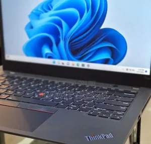 New Laptop Lenovo 32GB Intel Core I7 SSD 512GB