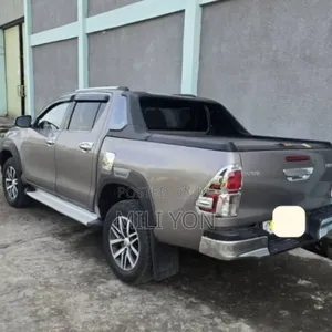 Toyota Hilux 2018