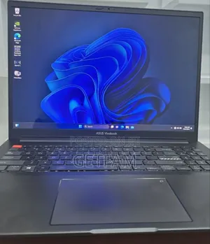 New Laptop Asus VivoBook 15 X505BA 4GB AMD Ryzen 9 SSD 512GB