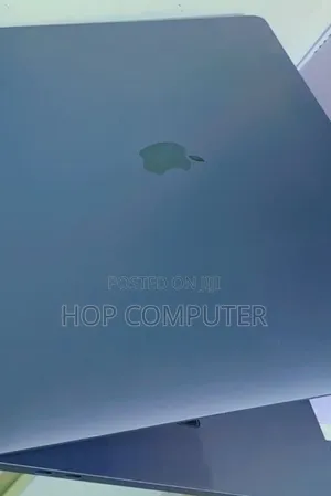 New Laptop Apple MacBook Pro 2017 16GB Intel Core I7 SSD 512GB