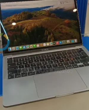 New Laptop Apple MacBook Pro M1 8GB Apple M1 Pro SSD 256GB