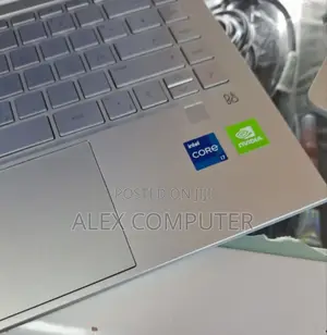 New Laptop HP Pavilion 14 16GB Intel Core I7 SSD 512GB