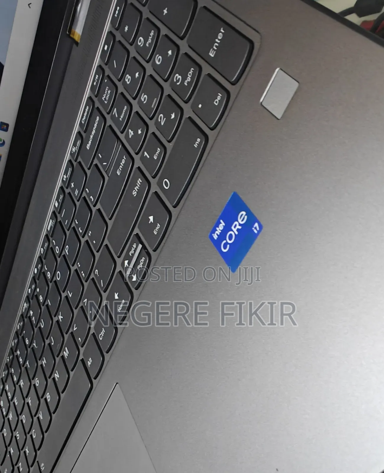 New Laptop Lenovo Yoga 7i 16GB Intel Core I7 SSD 512GB