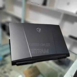 New Laptop MSI Crosshair 17 16GB Intel Core I7 SSD 512GB