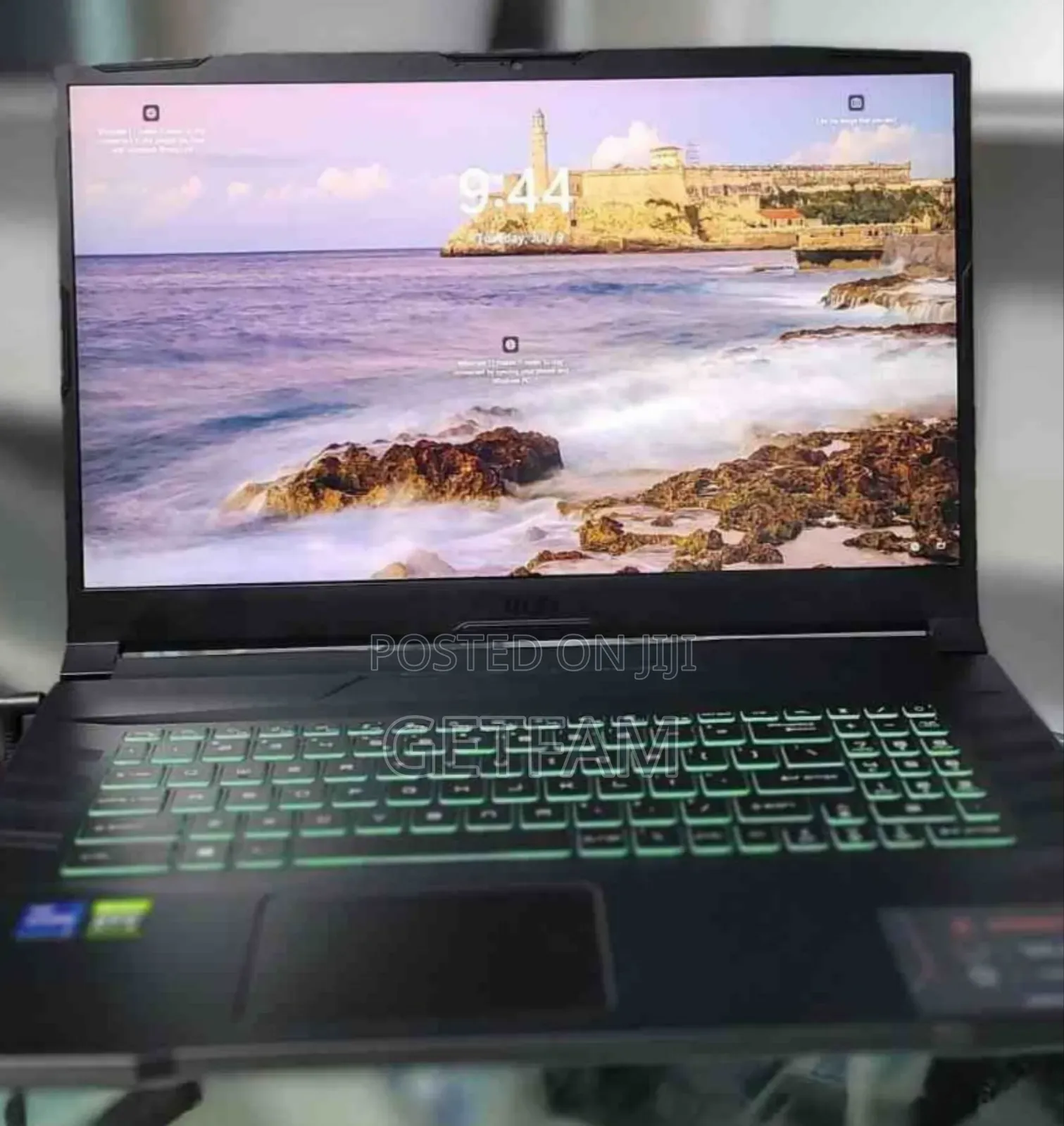New Laptop MSI Crosshair 17 16GB Intel Core I7 SSD 512GB