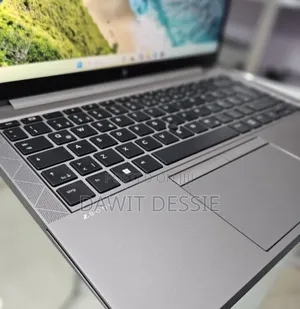 Photo - New Laptop HP 16GB Intel Core I7 SSD 512GB