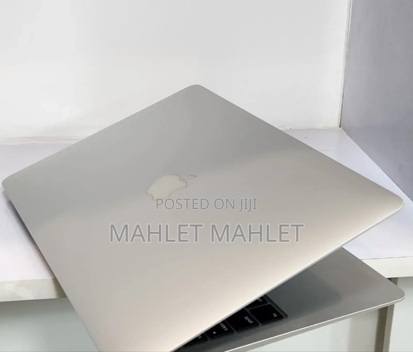 New Laptop Apple MacBook Air 2020 8GB Intel Core I3 SSD 256GB