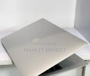 New Laptop Apple MacBook Air 2020 8GB Intel Core I3 SSD 256GB