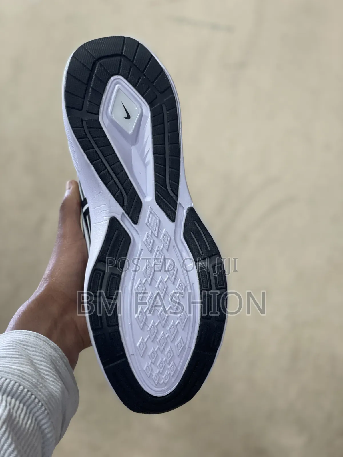 Nike Air Max Bolt Black White