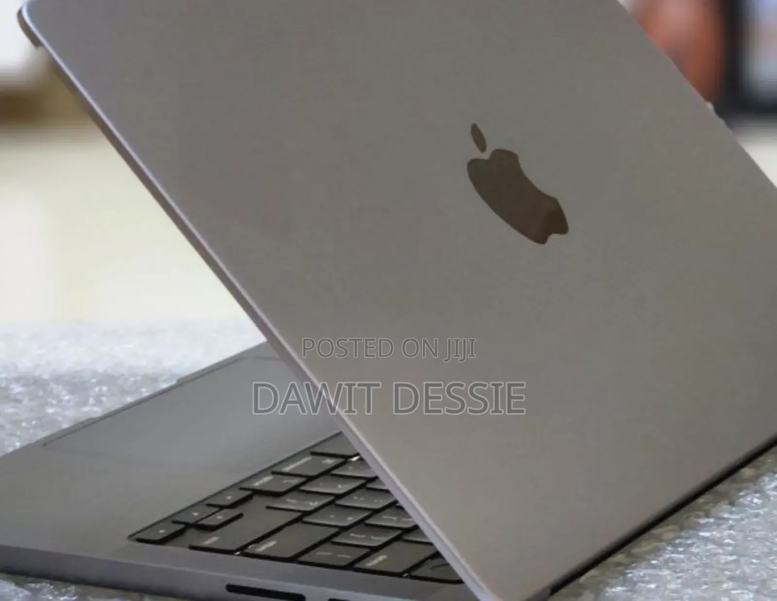 New Laptop Apple MacBook Pro M1 32GB Apple M1 Pro SSD 512GB