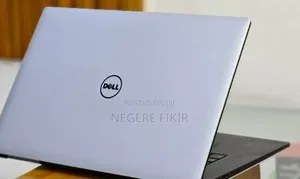 New Laptop Dell XPS 15 16GB Intel Core I7 SSD 256GB