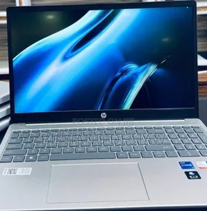 New Laptop HP 16GB Intel Core I5 SSD 512GB