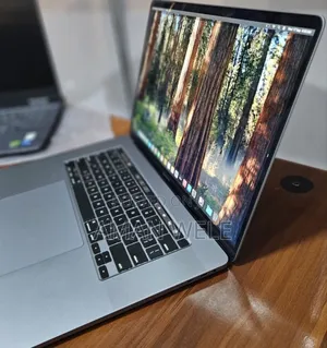 New Laptop Apple MacBook Pro 2019 16GB Intel Core I9 SSD 1T